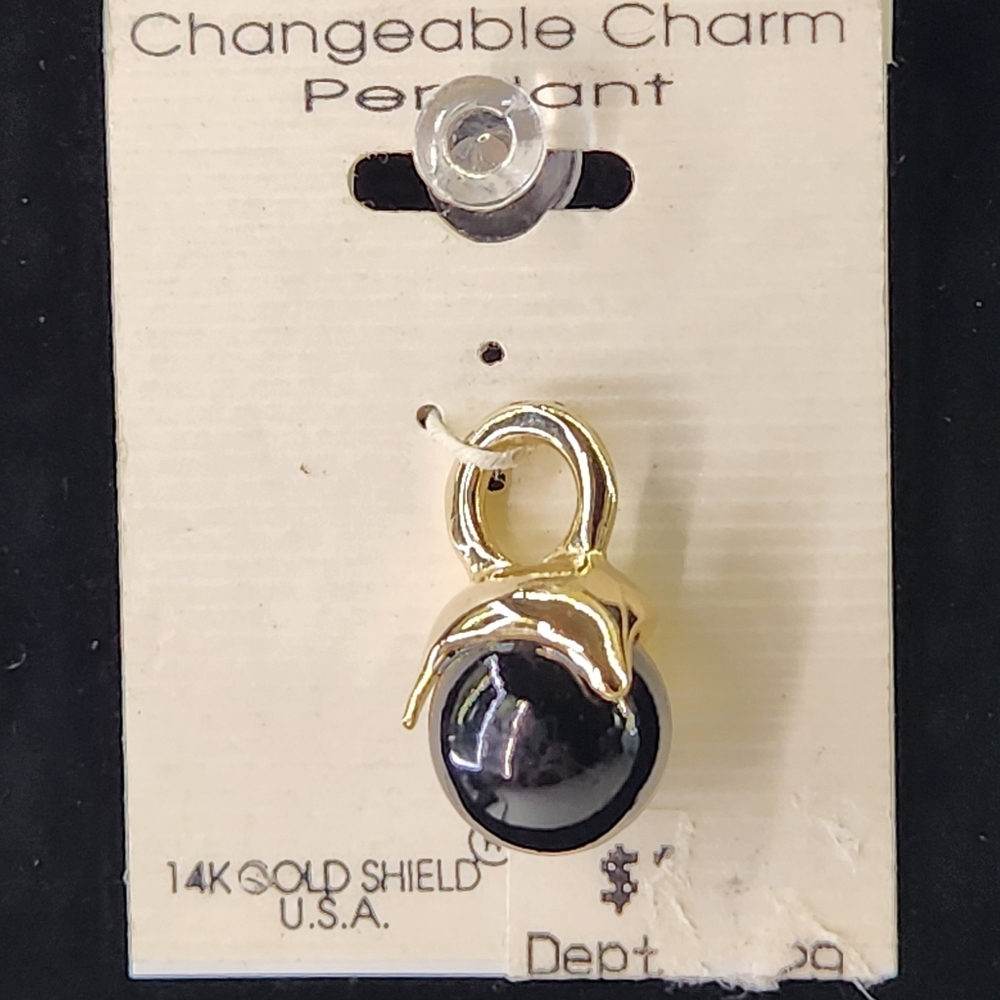 VTG 14K Gold Shield USA "Changeable Charm" Pendant- Black & Gold tone Ball